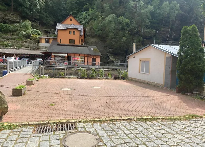 Hrensko 27 Apartmany