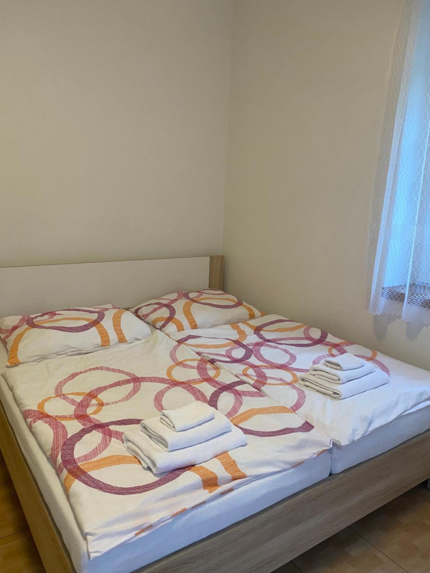 27 Apartment Hrensko