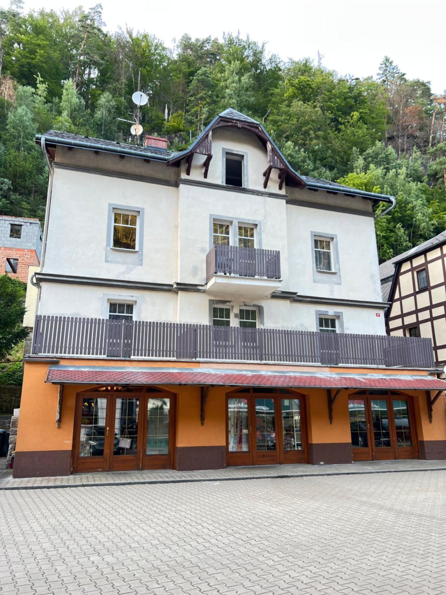 Apartment 27 Hrensko